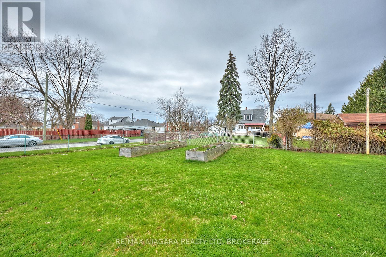 6933 Hagar Avenue, Niagara Falls, Ontario  L2G 5M6 - Photo 22 - X12105678