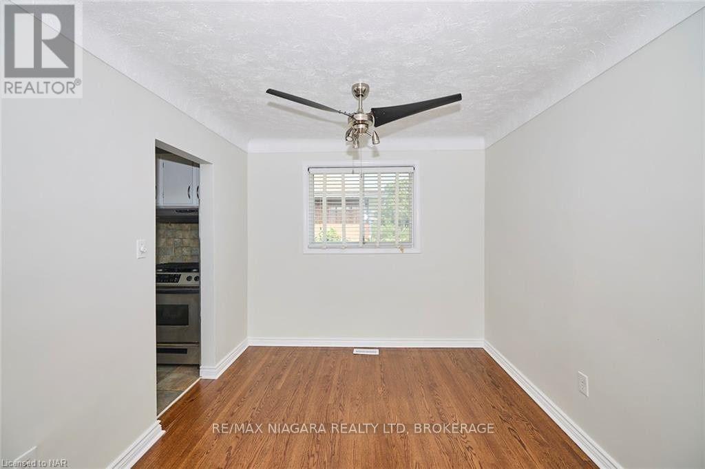 6933 Hagar Avenue, Niagara Falls, Ontario  L2G 5M6 - Photo 6 - X12105678