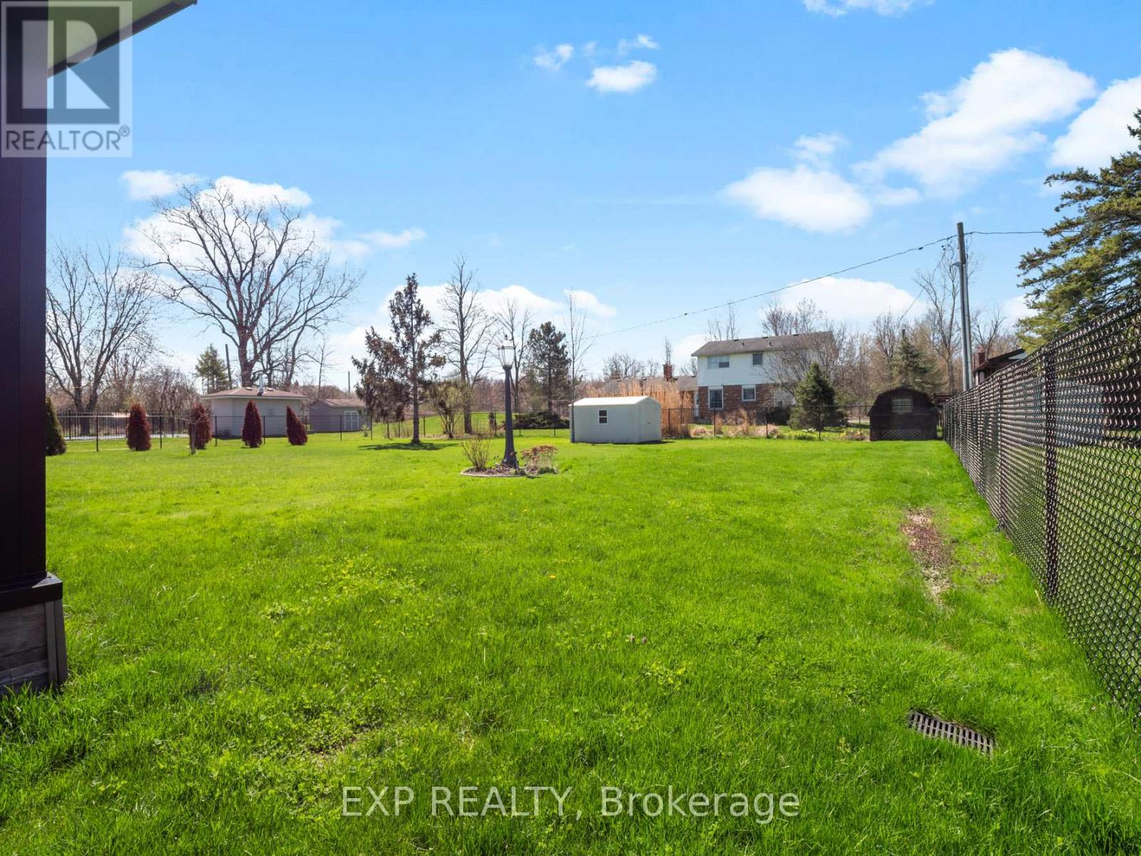 2189 Niagara Parkway, Fort Erie, Ontario  L2A 5M4 - Photo 36 - X12111106