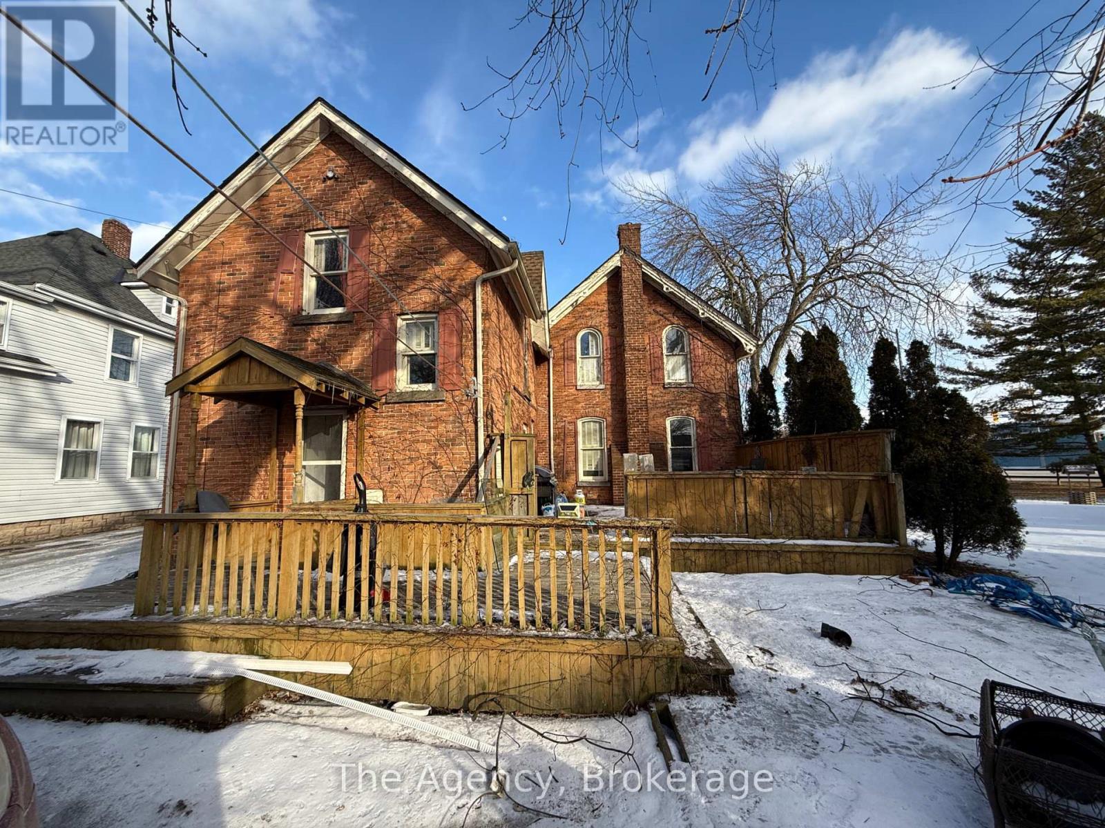 518 King Street, Port Colborne, Ontario  L3K 4H6 - Photo 15 - X12121015