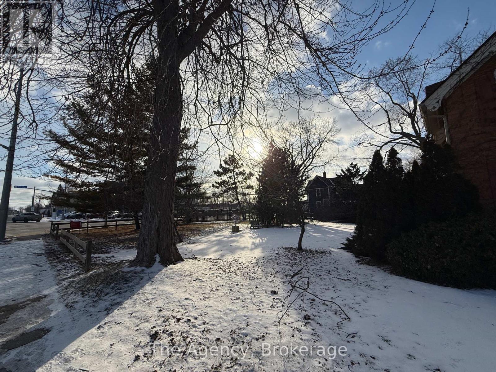 518 King Street, Port Colborne, Ontario  L3K 4H6 - Photo 18 - X12121015