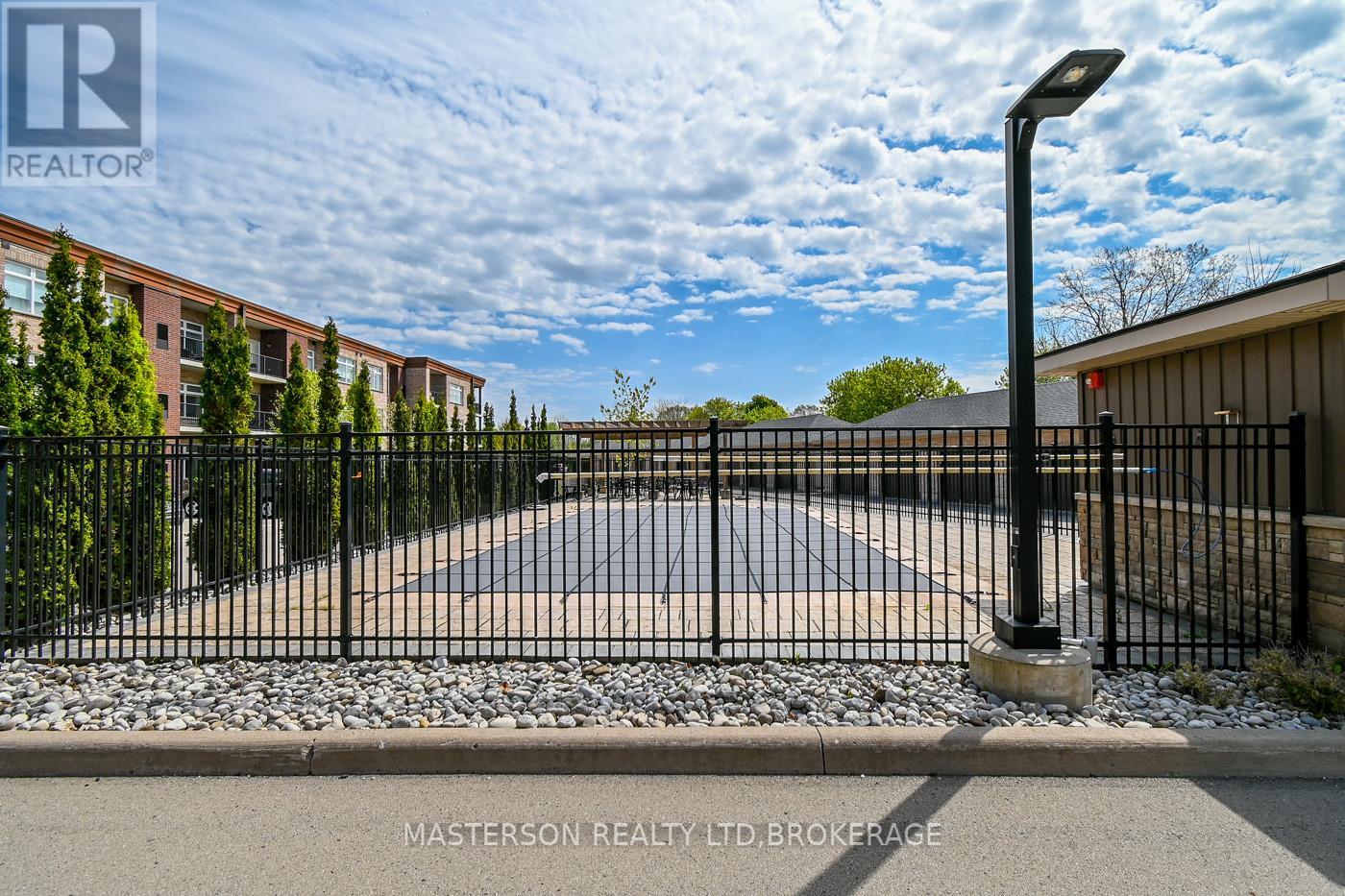 203 - 4644 Pettit Avenue, Niagara Falls, Ontario  L2E 6L5 - Photo 12 - X12146287