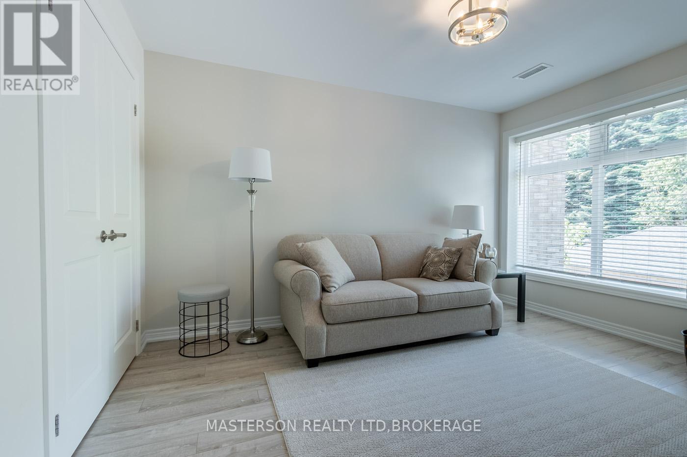 203 - 4644 Pettit Avenue, Niagara Falls, Ontario  L2E 6L5 - Photo 27 - X12146287