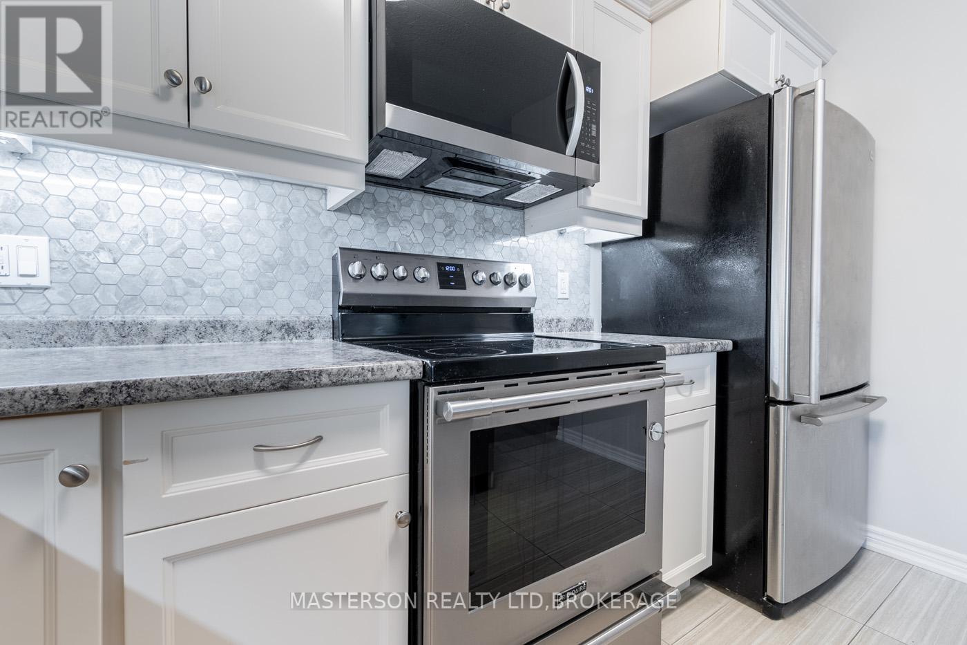 203 - 4644 Pettit Avenue, Niagara Falls, Ontario  L2E 6L5 - Photo 34 - X12146287