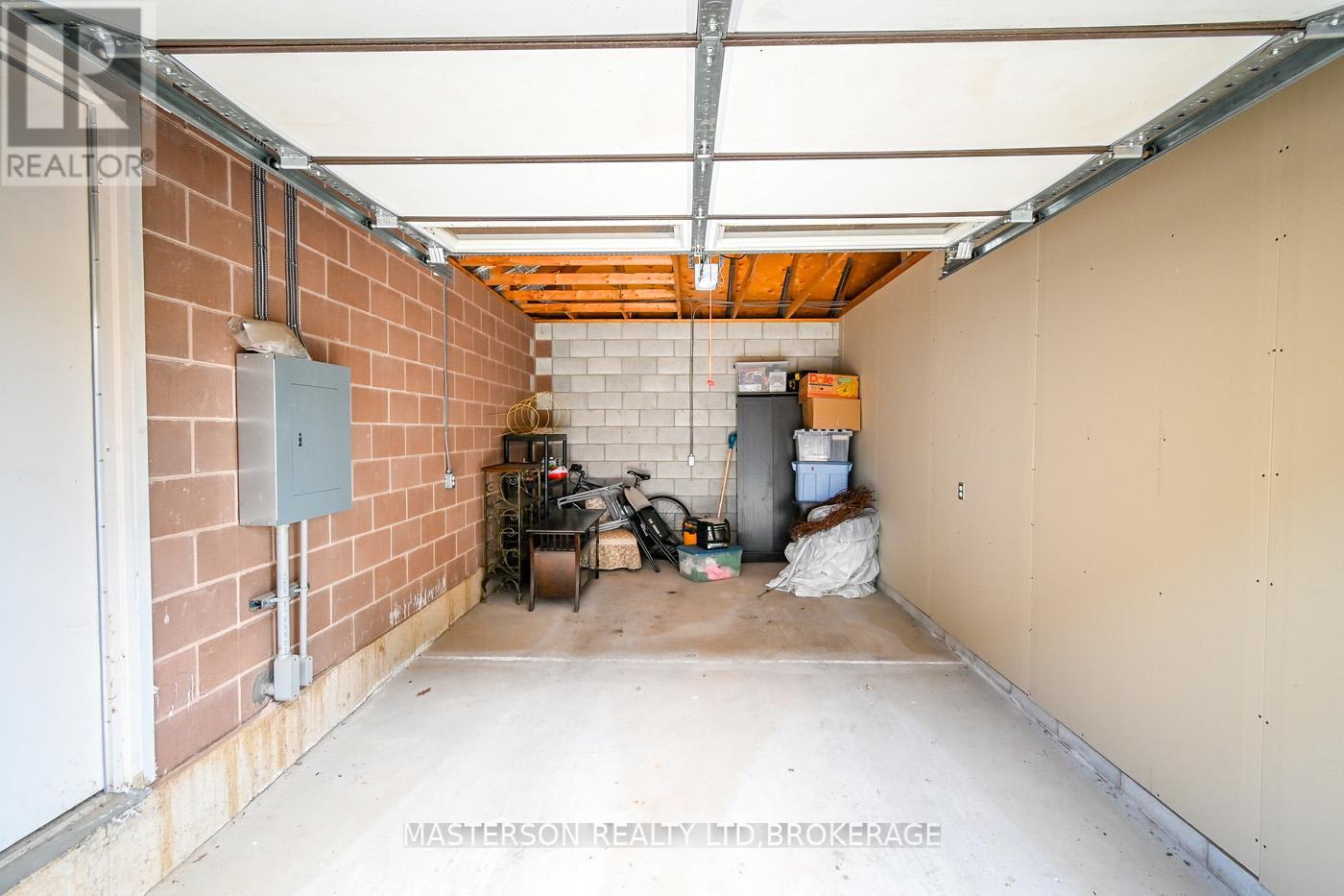 203 - 4644 Pettit Avenue, Niagara Falls, Ontario  L2E 6L5 - Photo 7 - X12146287