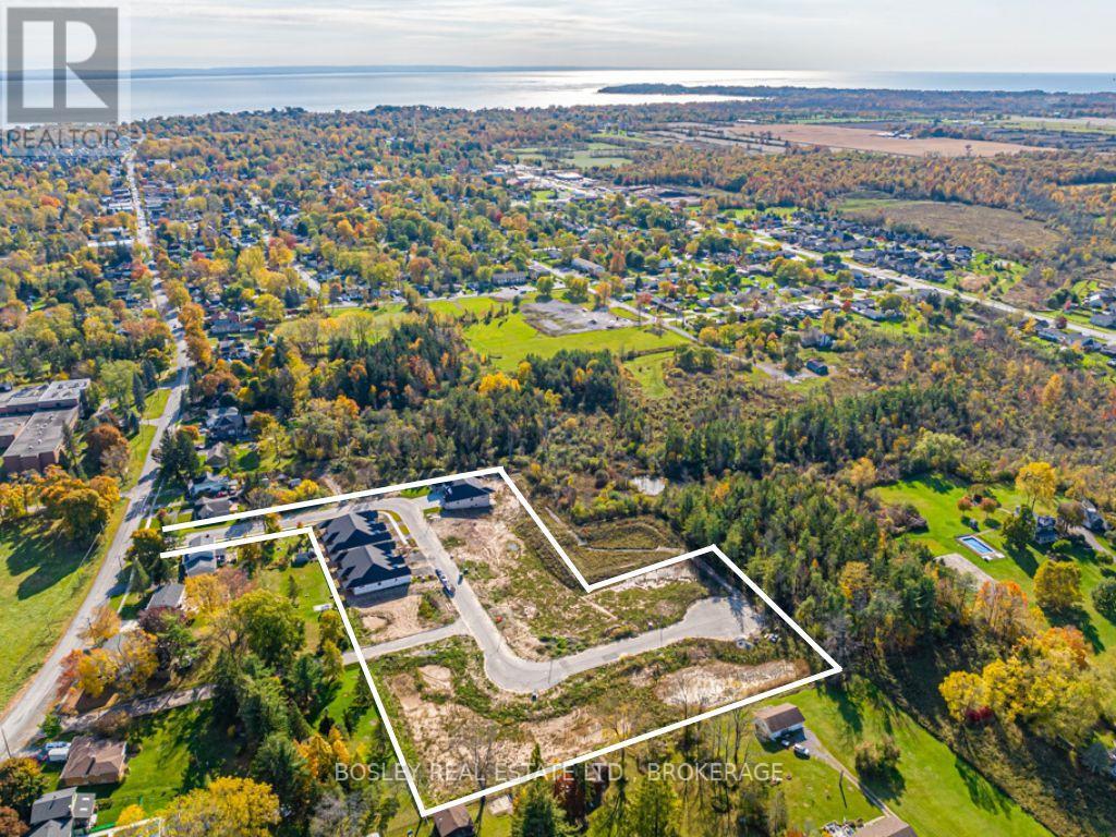 512 Royal Ridge Drive, Fort Erie, Ontario  L0S 1N0 - Photo 31 - X12154202