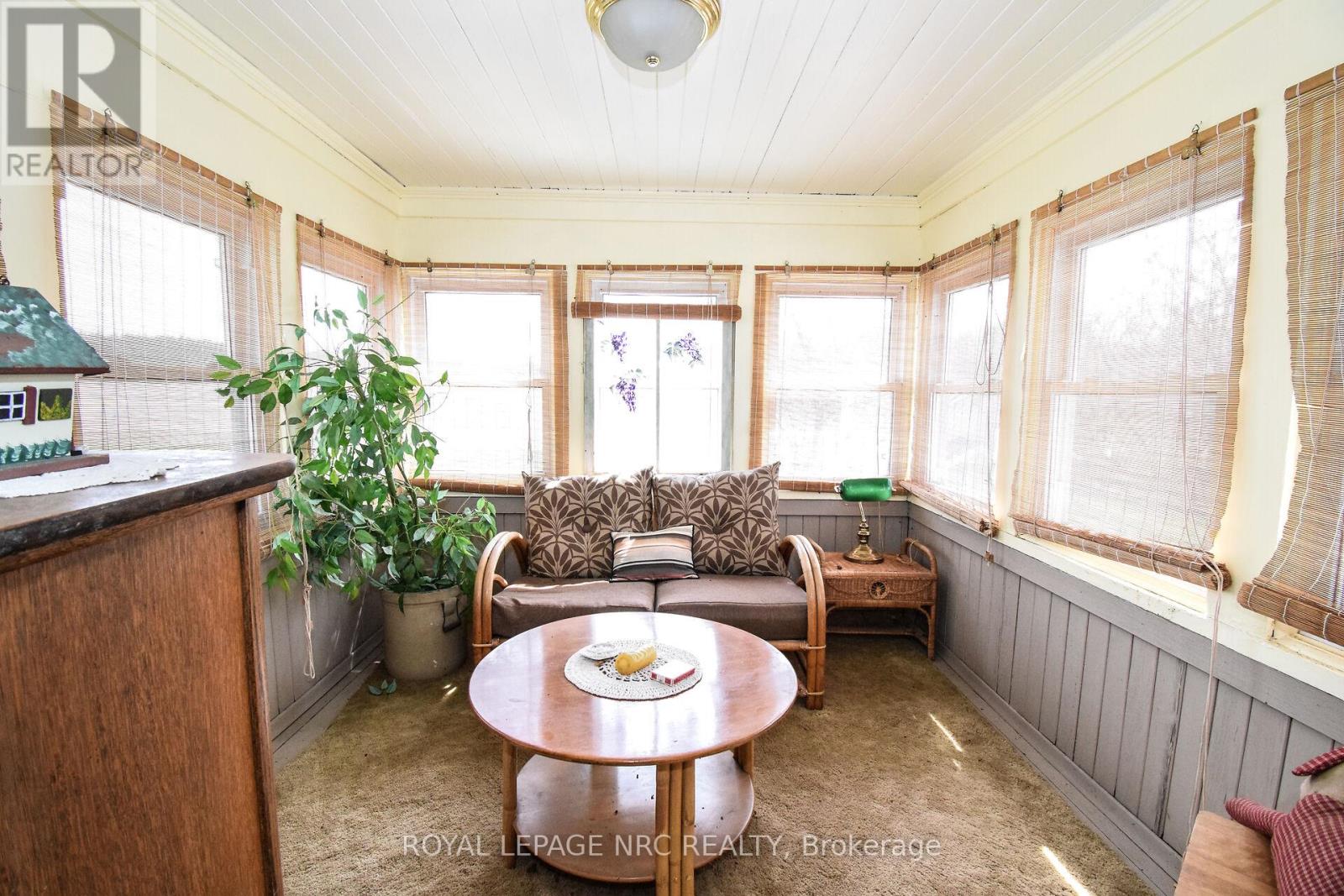 499 Townline Road, Niagara-On-The-Lake, Ontario  L2M 6W1 - Photo 15 - X12156473