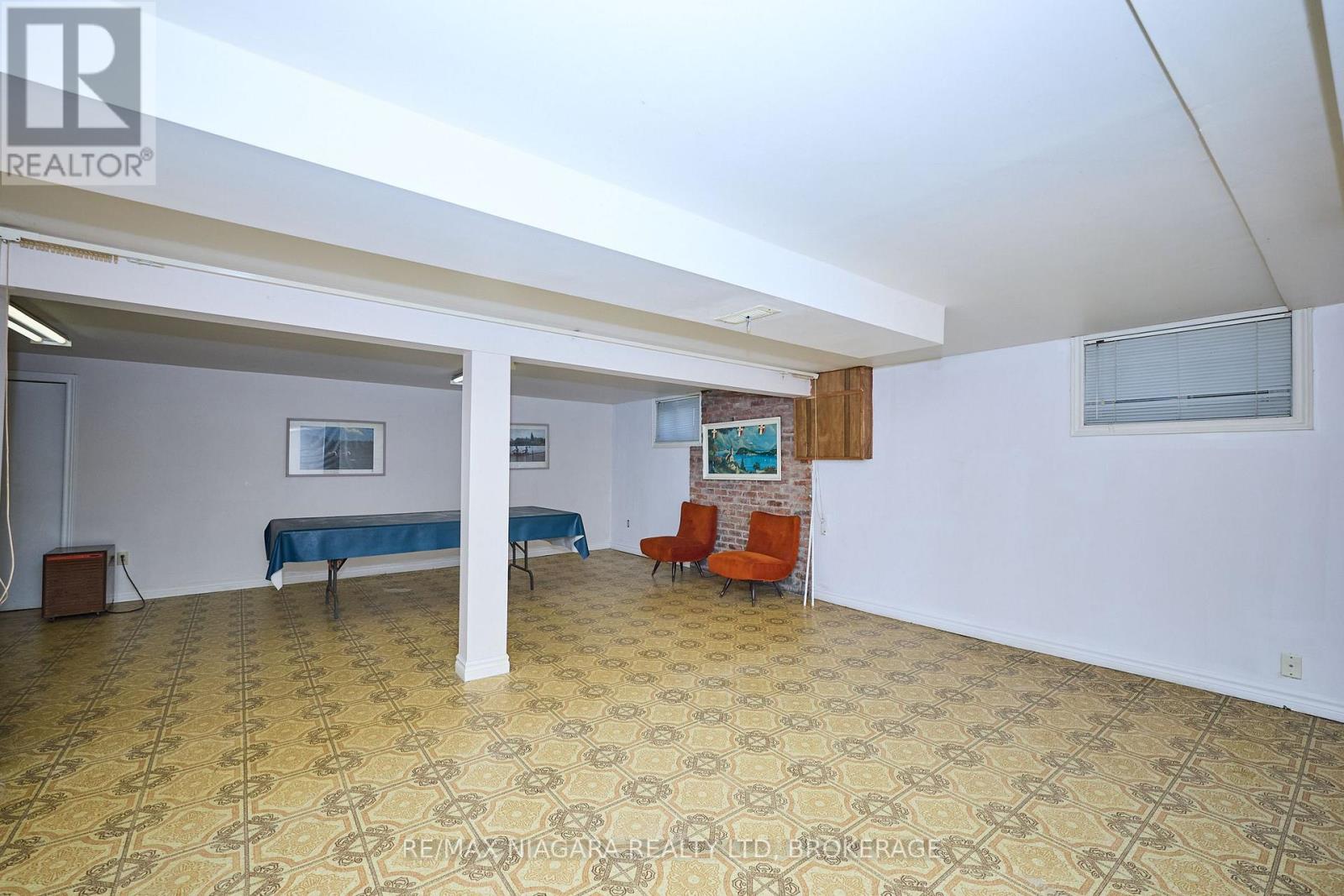 6 Munro Street, Thorold, Ontario  L2V 2V8 - Photo 11 - X12174826