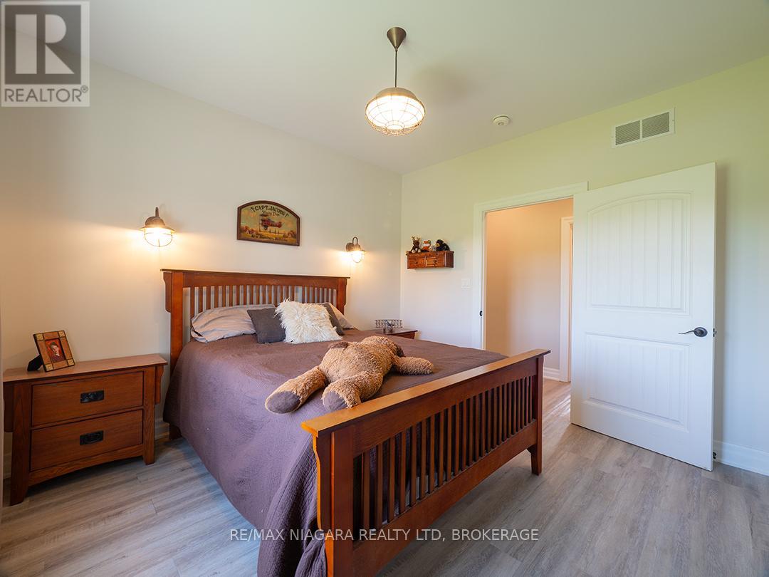 50765 Lambert Road, Wainfleet, Ontario  L3B 5N6 - Photo 33 - X12182325