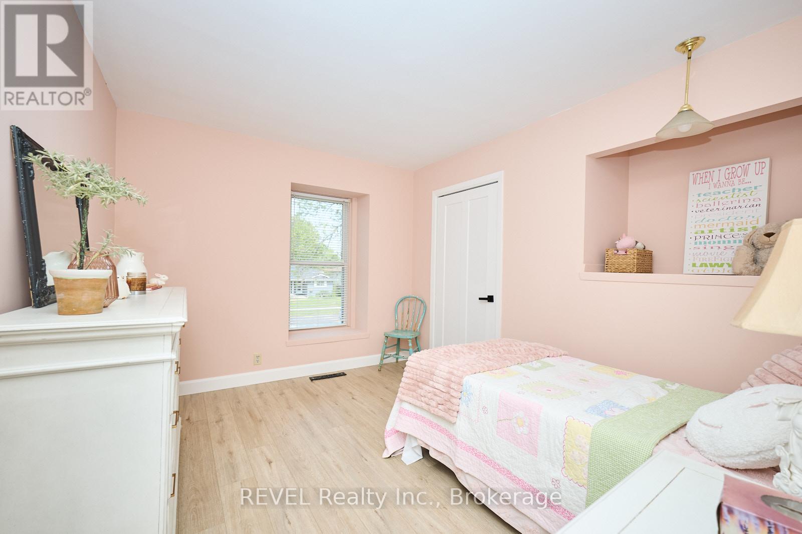 877 Daytona Drive N, Fort Erie, Ontario  L2A 4Z7 - Photo 14 - X12190550