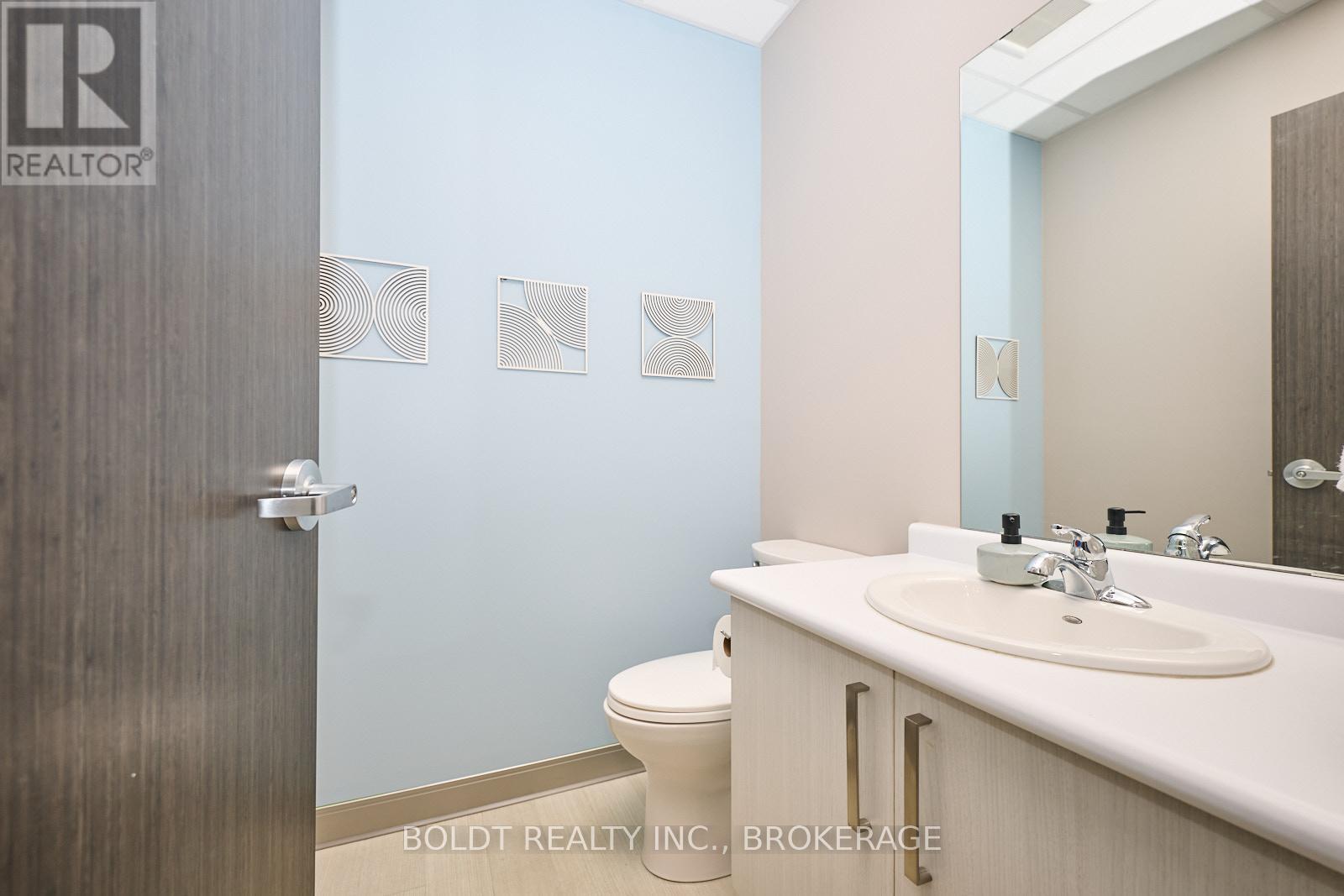 2 Front Street N, Thorold, Ontario  L2V 1X4 - Photo 8 - X12211762