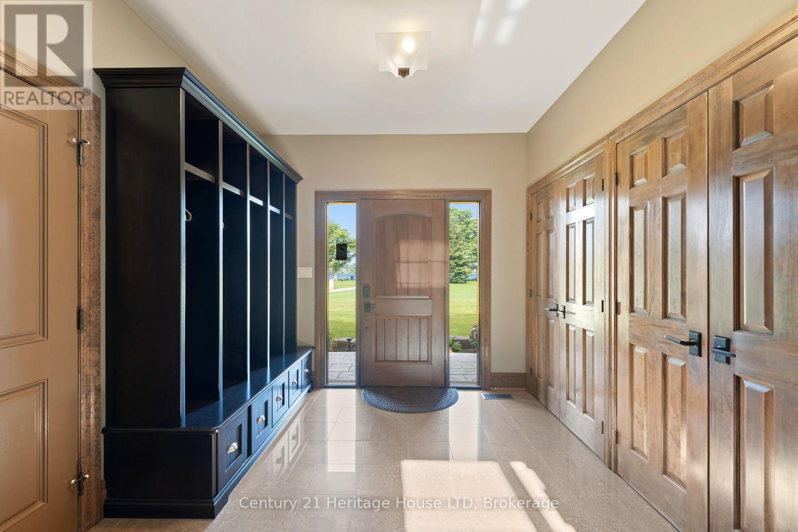 12679 Niagara Parkway, Niagara Falls, Ontario  L2E 6S6 - Photo 32 - X12219049