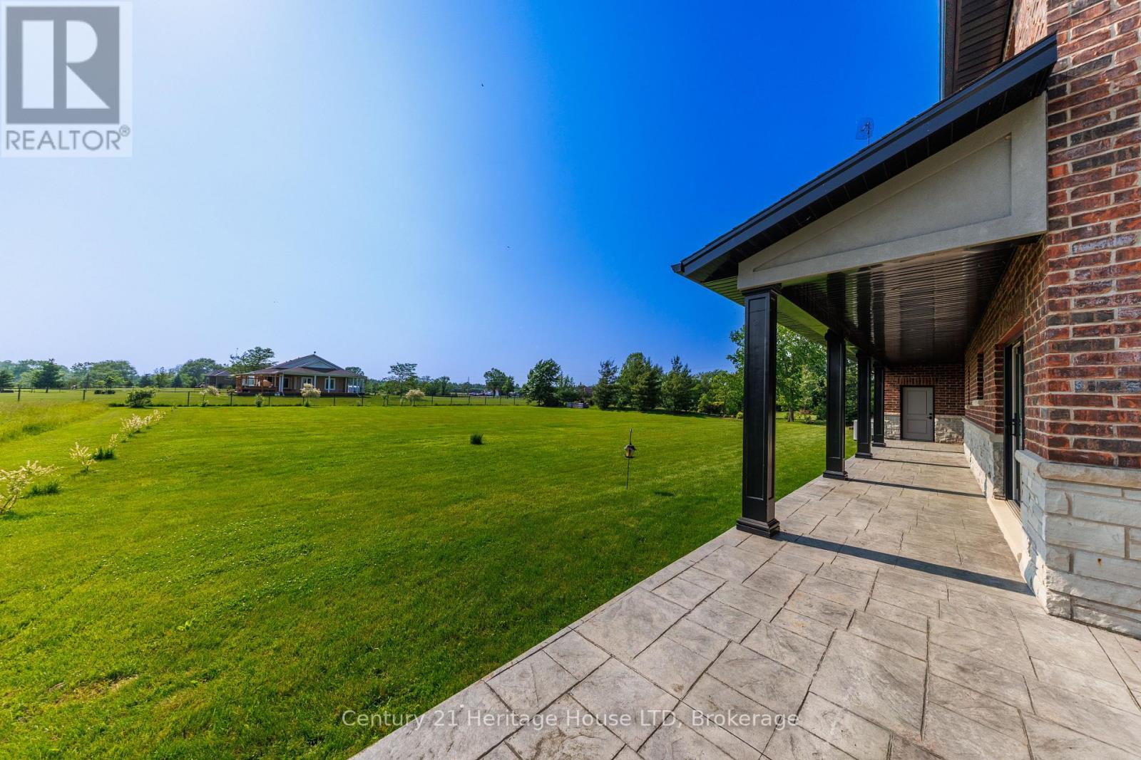 12679 Niagara Parkway, Niagara Falls, Ontario  L2E 6S6 - Photo 37 - X12219049