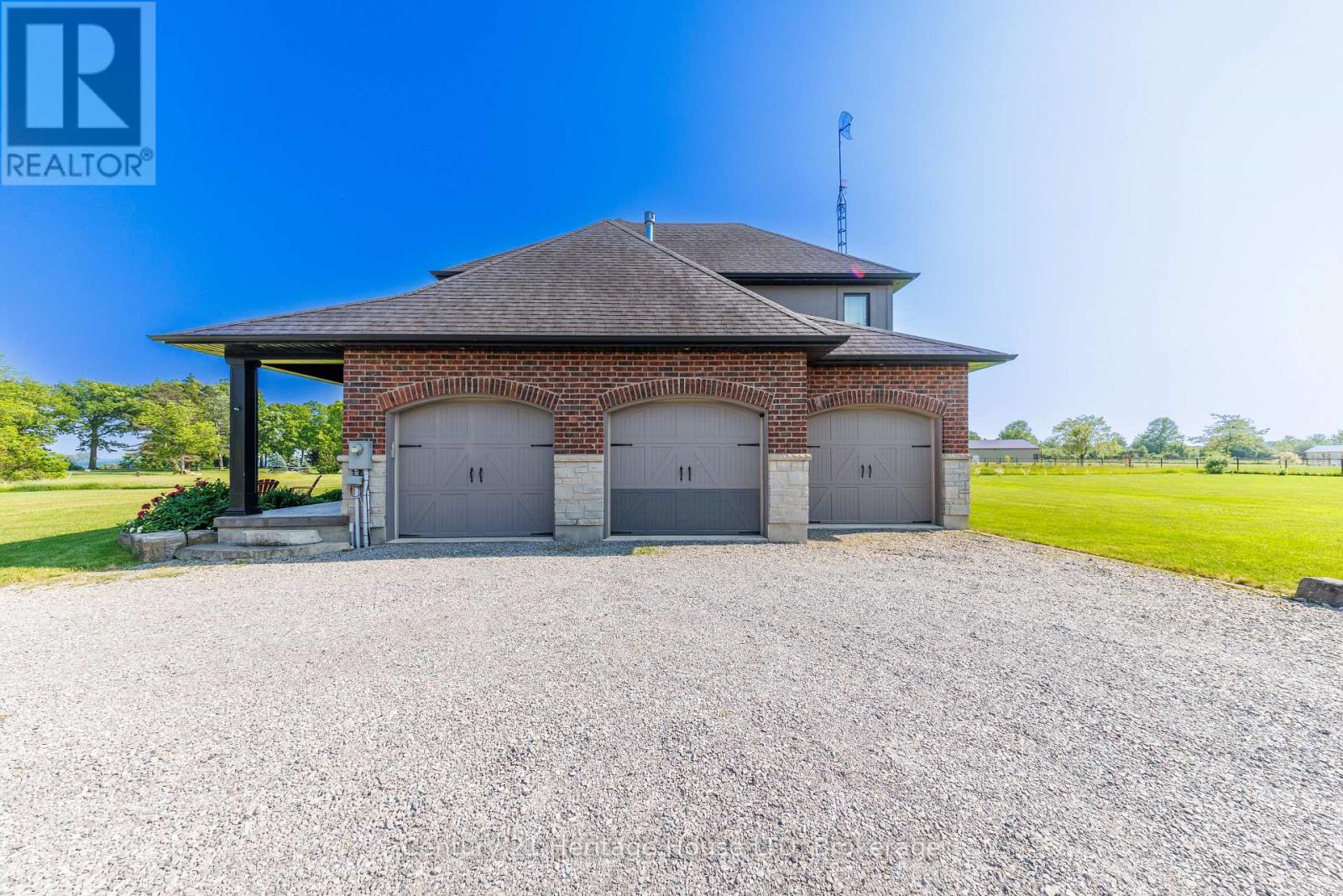 12679 Niagara Parkway, Niagara Falls, Ontario  L2E 6S6 - Photo 47 - X12219049