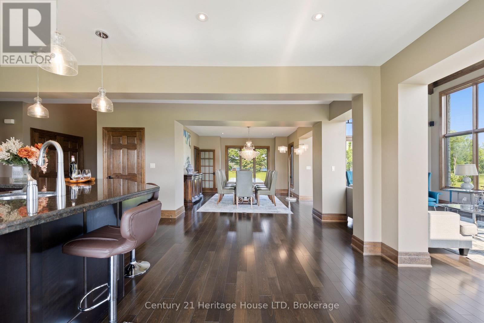 12679 Niagara Parkway, Niagara Falls, Ontario  L2E 6S6 - Photo 50 - X12219049