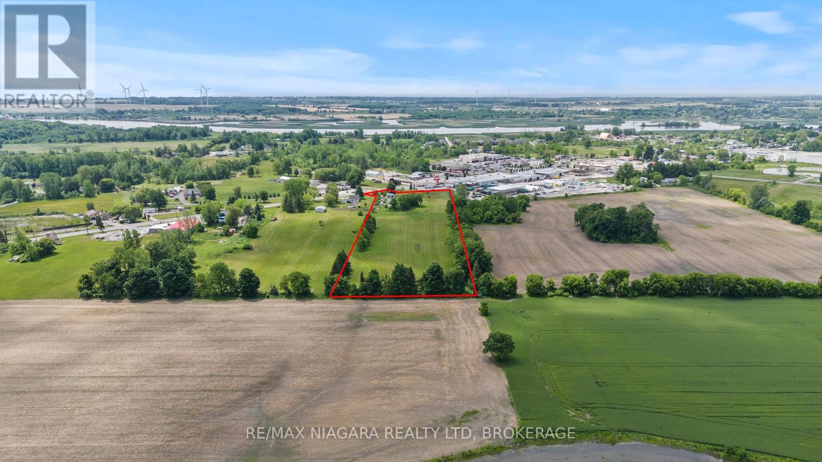 1083 Broad Street E, Haldimand, Ontario  N1A 2Z1 - Photo 5 - X12228269