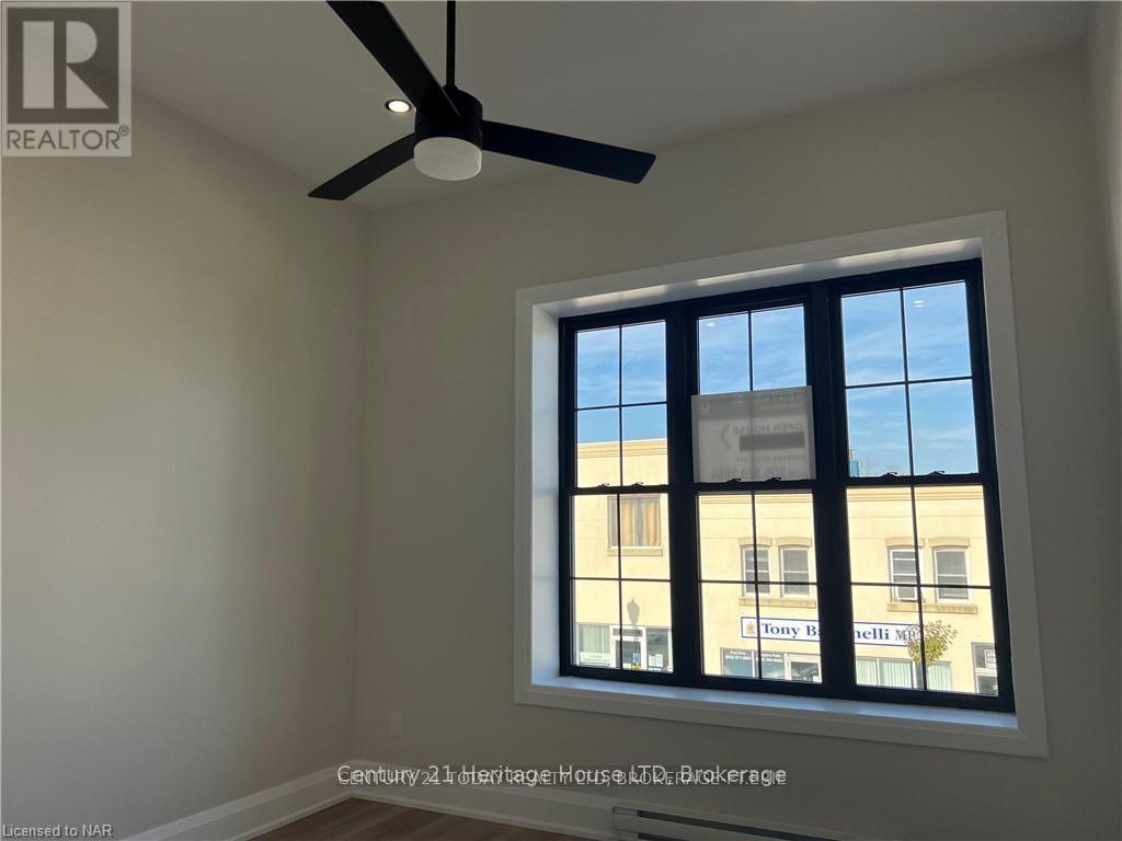 202 - 43 Jarvis Street, Fort Erie, Ontario  L2A 2S3 - Photo 5 - X12230311