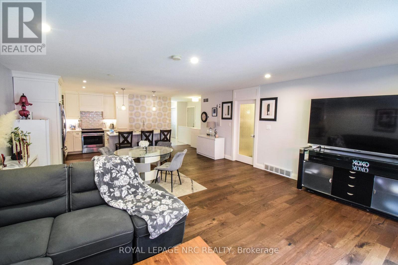 12 - 2684 Mewburn Road, Niagara Falls, Ontario  L2J 0A9 - Photo 14 - X12231827