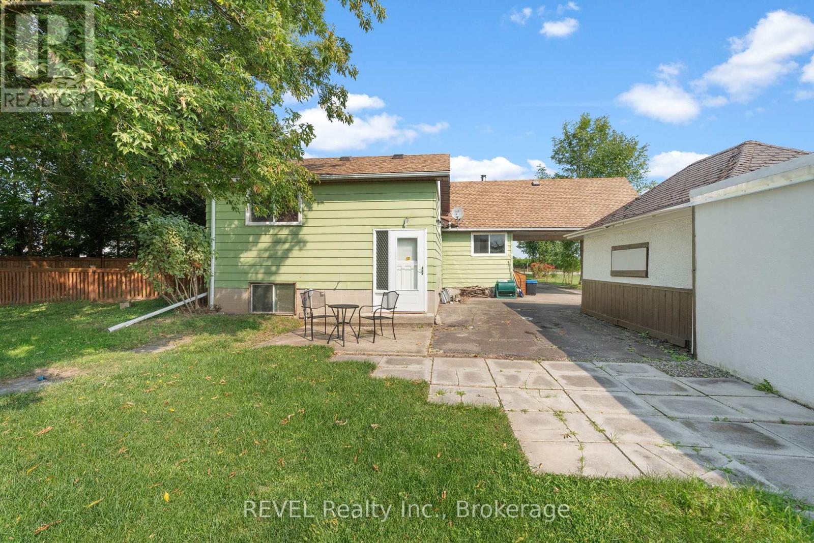 1031 Line 8 Road, Niagara-On-The-Lake, Ontario  L0S 1J0 - Photo 24 - X12241856