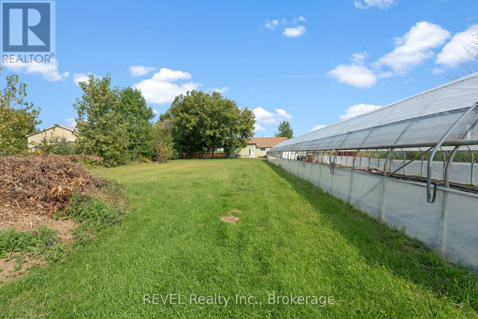 1031 Line 8 Road, Niagara-On-The-Lake, Ontario  L0S 1J0 - Photo 29 - X12241856