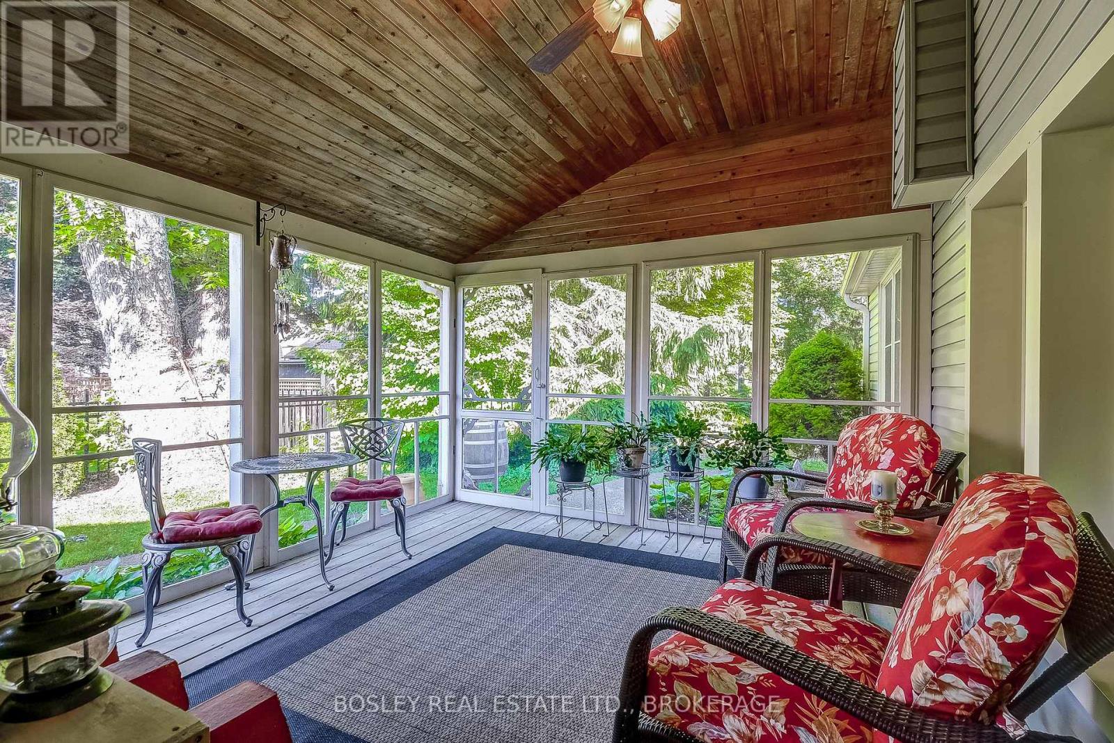 670 King Street, Niagara-On-The-Lake, Ontario  L0S 1J0 - Photo 12 - X12242263