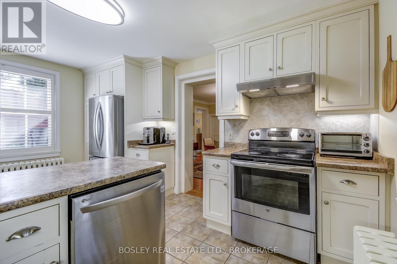 670 King Street, Niagara-On-The-Lake, Ontario  L0S 1J0 - Photo 15 - X12242263