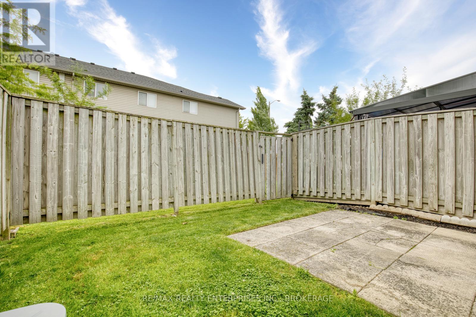 2 - 800 Paramount Drive, Hamilton, Ontario  L8J 3V8 - Photo 29 - X12255176