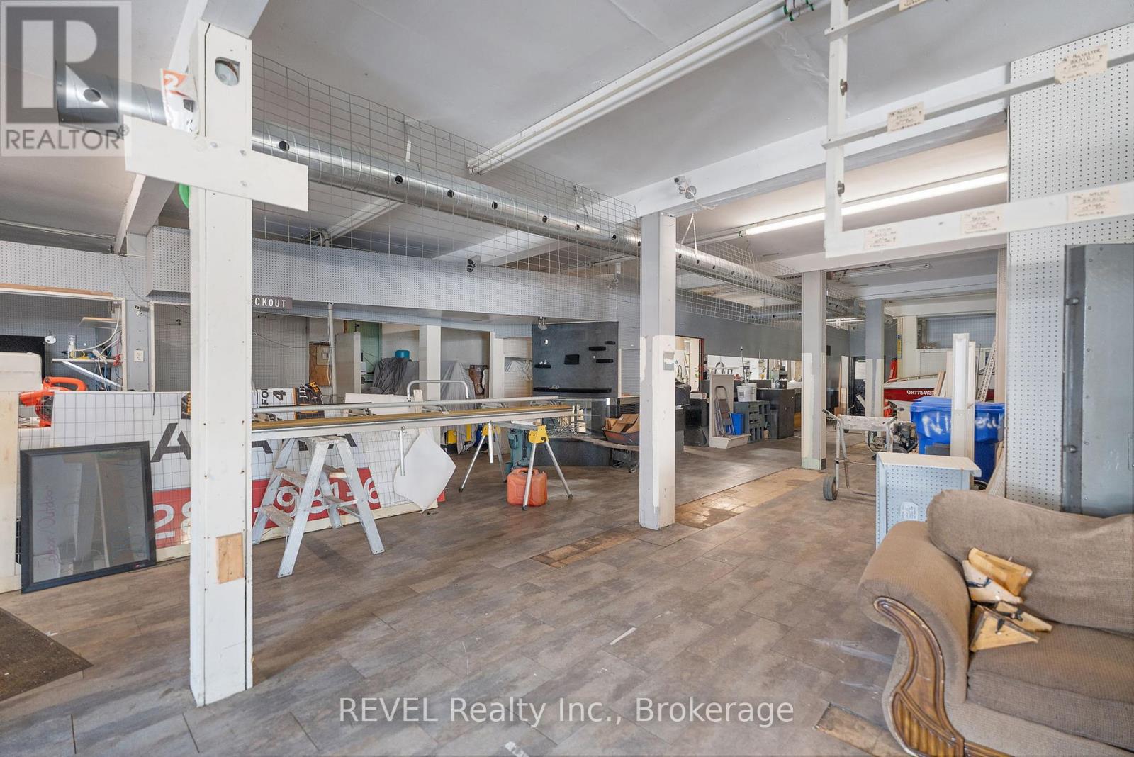 162 Niagara Boulevard, Fort Erie, Ontario  L2A 3G3 - Photo 17 - X12256646