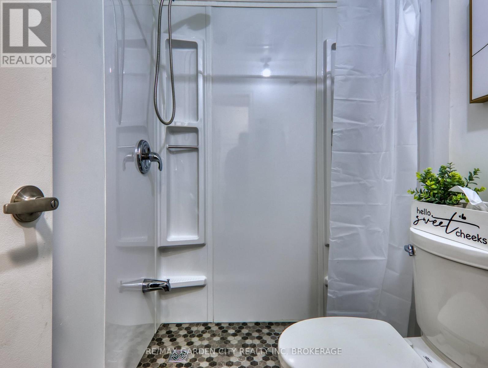 426 - 23 Four Mile Creek Road, Niagara-On-The-Lake, Ontario  L0S 1J1 - Photo 18 - X12266989