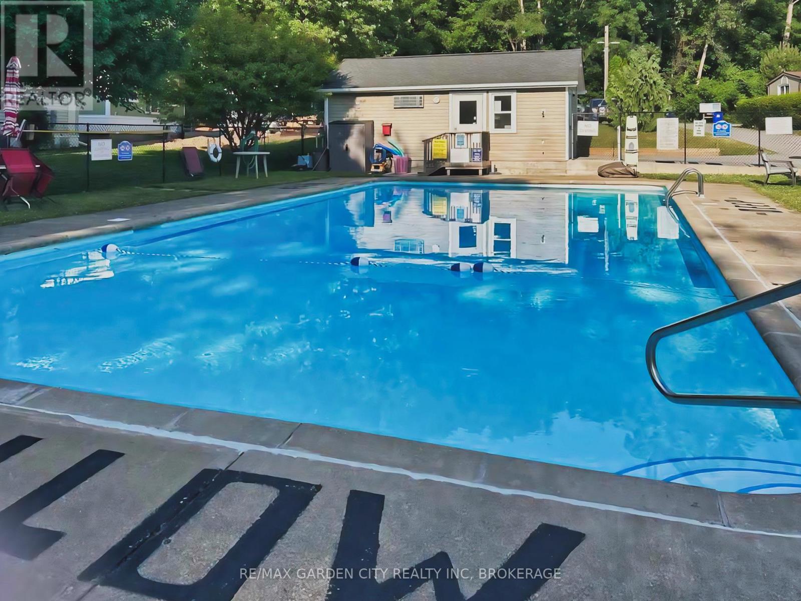 426 - 23 Four Mile Creek Road, Niagara-On-The-Lake, Ontario  L0S 1J1 - Photo 28 - X12266989