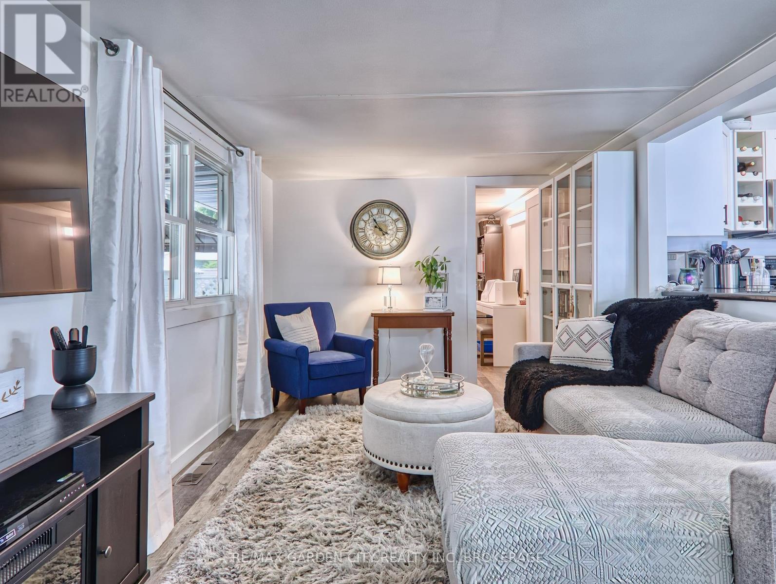 426 - 23 Four Mile Creek Road, Niagara-On-The-Lake, Ontario  L0S 1J1 - Photo 5 - X12266989