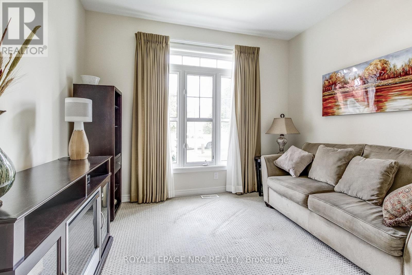 6667 Sebastian Crescent, Niagara Falls, Ontario  L2H 0C2 - Photo 10 - X12267615