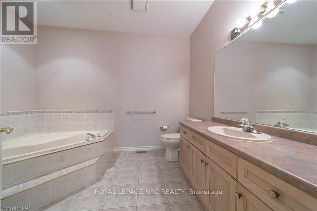 25 - 174 Martindale Road, St. Catharines, Ontario  L2S 3Z9 - Photo 10 - X12274015