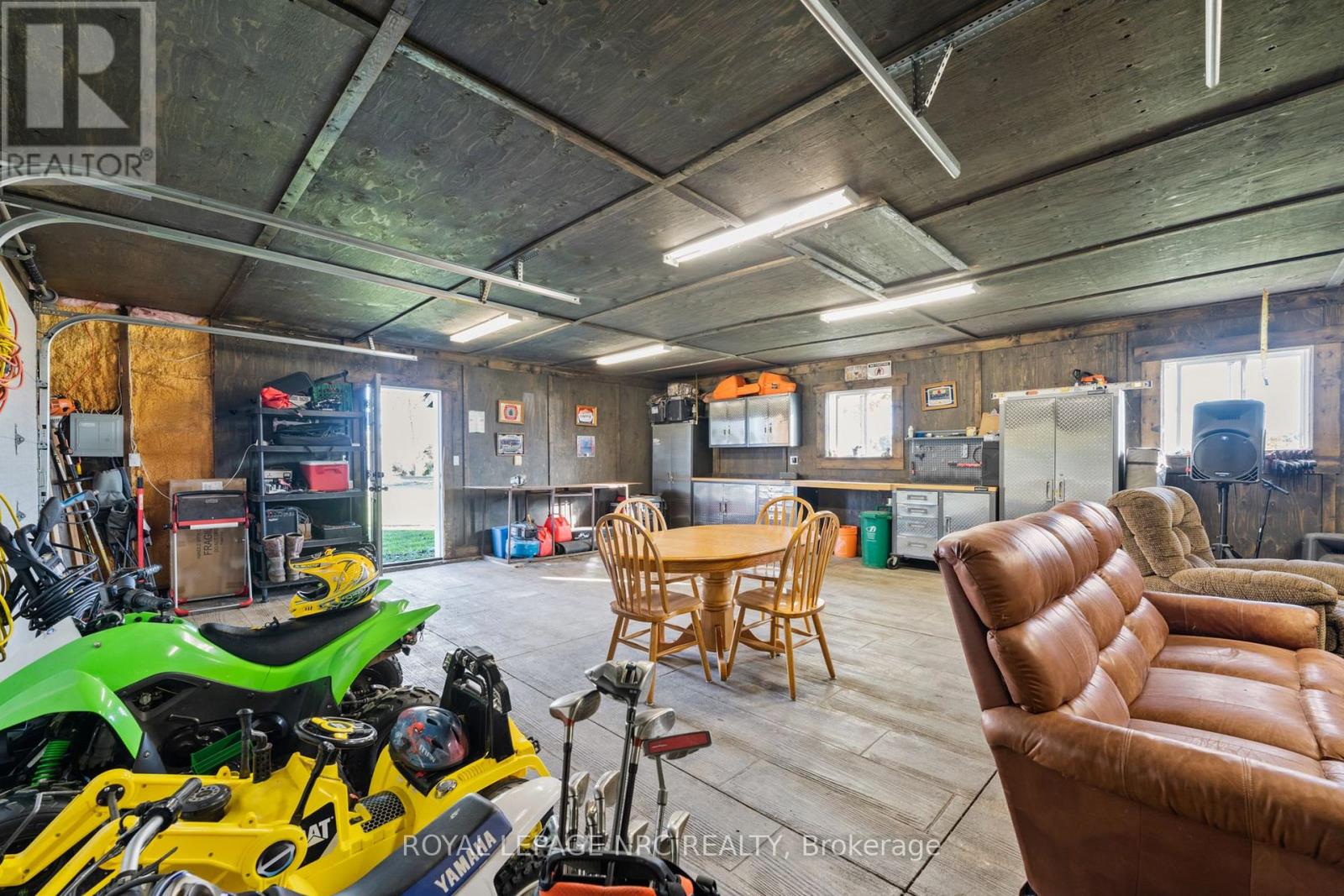 4692 Gilmore Road, Fort Erie, Ontario  L0S 1N0 - Photo 19 - X12281386