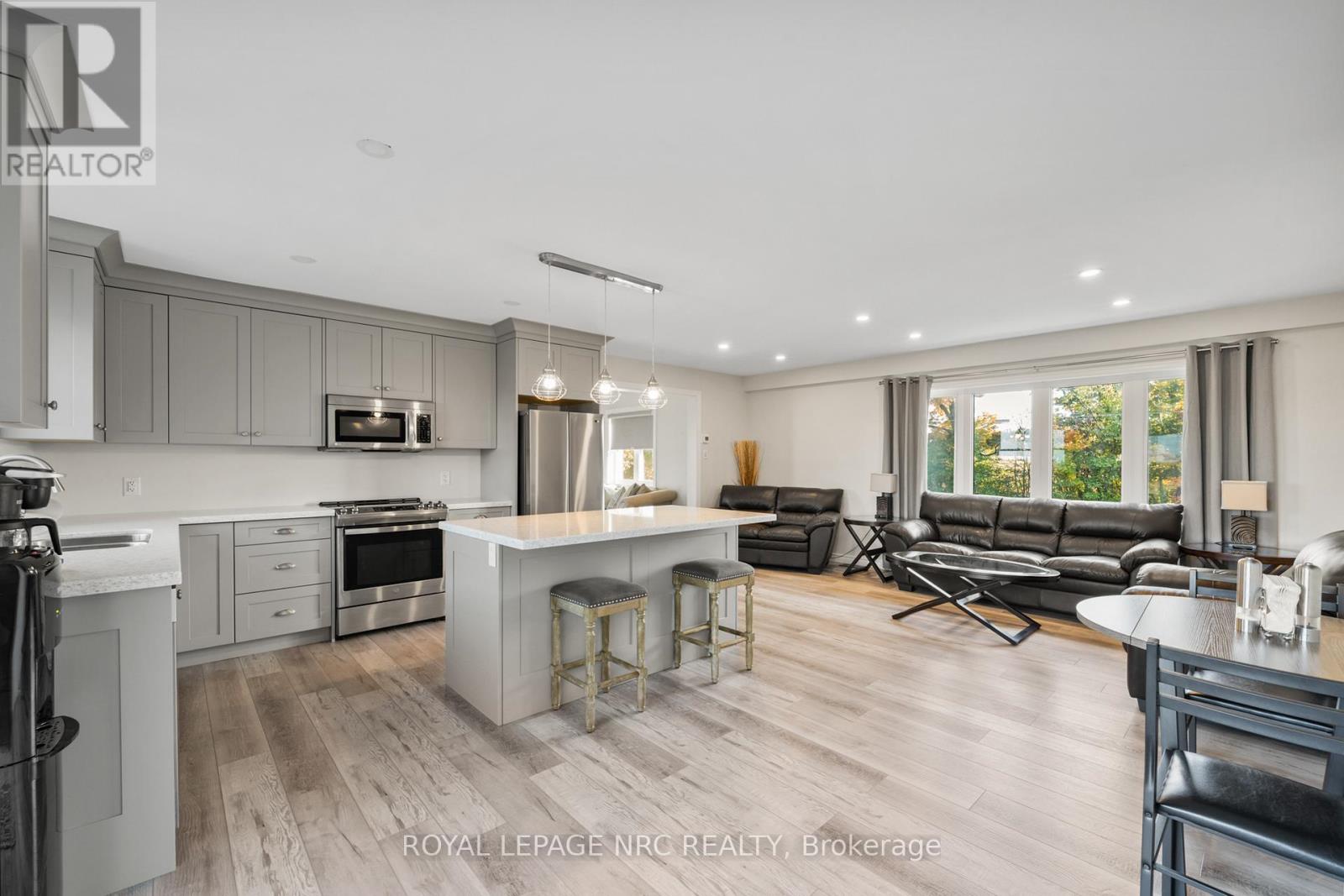 4692 Gilmore Road, Fort Erie, Ontario  L0S 1N0 - Photo 20 - X12281386