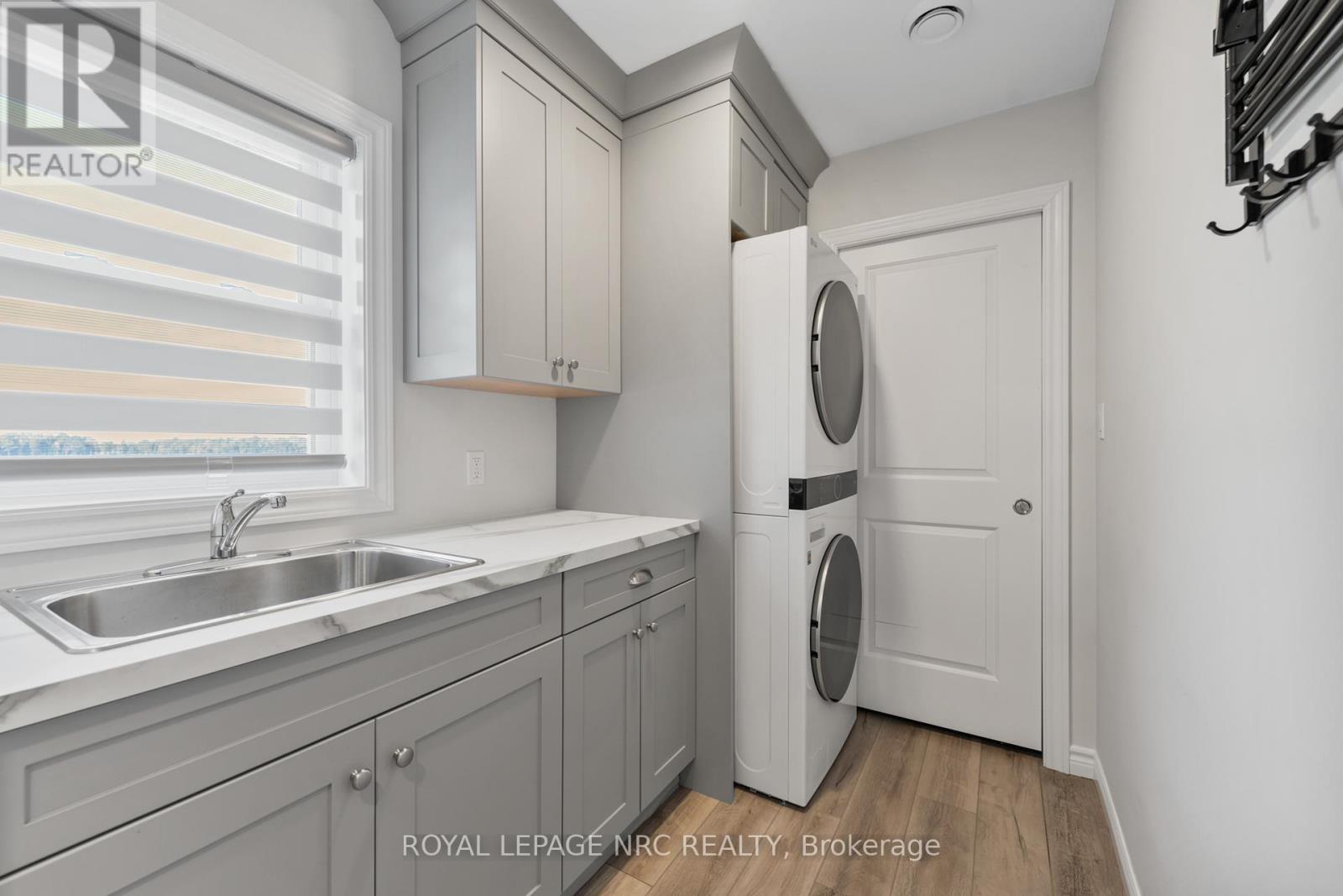 4692 Gilmore Road, Fort Erie, Ontario  L0S 1N0 - Photo 29 - X12281386