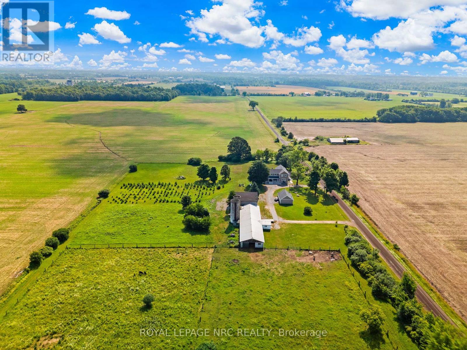 4692 Gilmore Road, Fort Erie, Ontario  L0S 1N0 - Photo 8 - X12281386