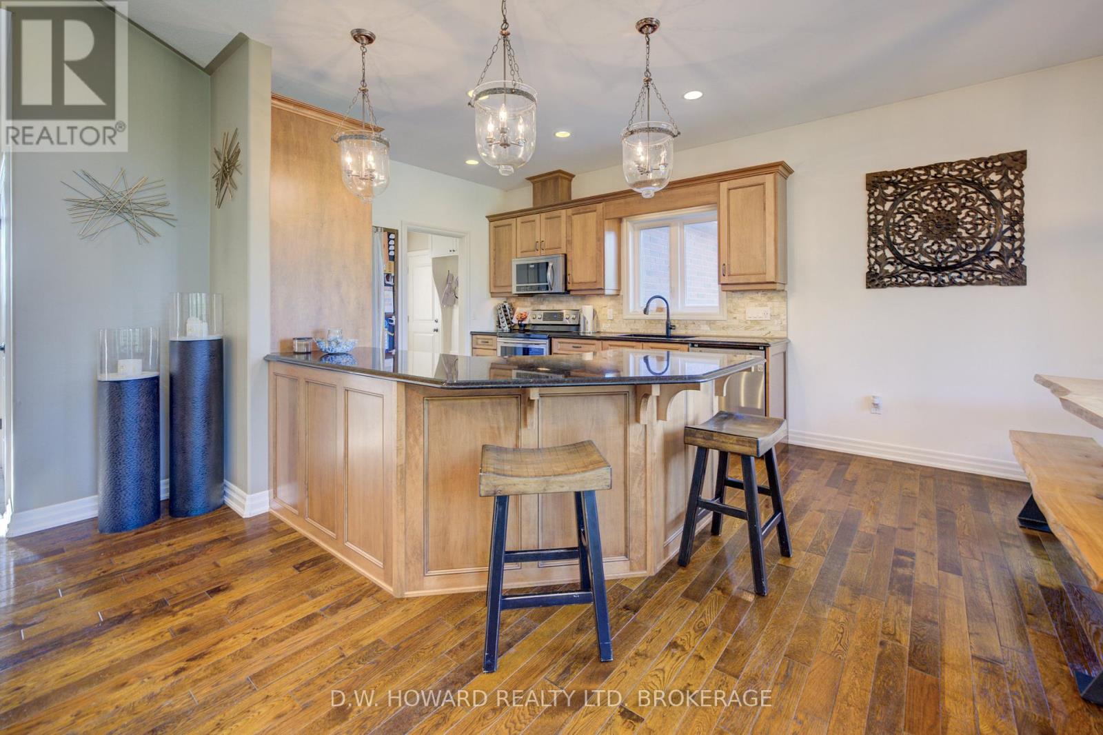 10814 Rathfon Road, Wainfleet, Ontario  L3K 5V4 - Photo 12 - X12281874