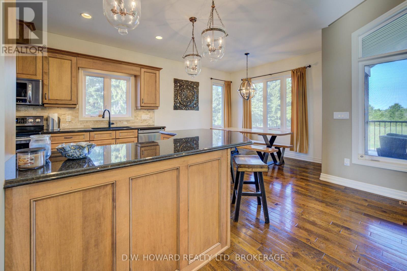 10814 Rathfon Road, Wainfleet, Ontario  L3K 5V4 - Photo 17 - X12281874