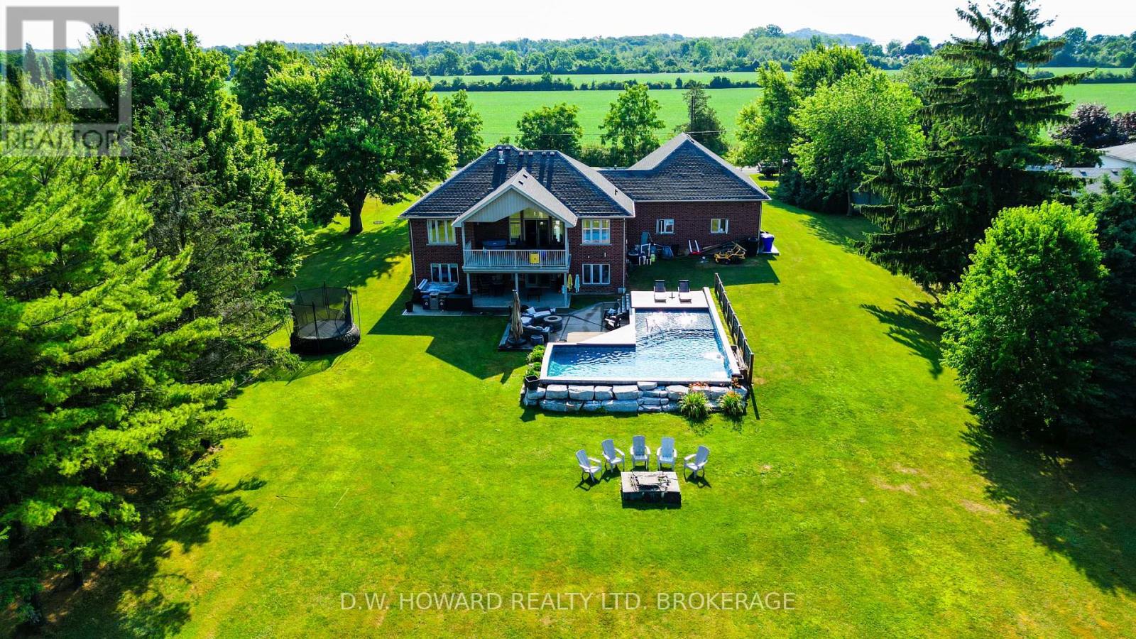 10814 Rathfon Road, Wainfleet, Ontario  L3K 5V4 - Photo 46 - X12281874