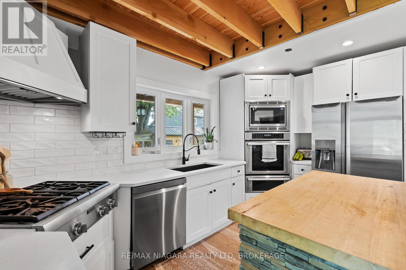 11748 Summerland Avenue, Wainfleet, Ontario  L0S 1V0 - Photo 16 - X12283181