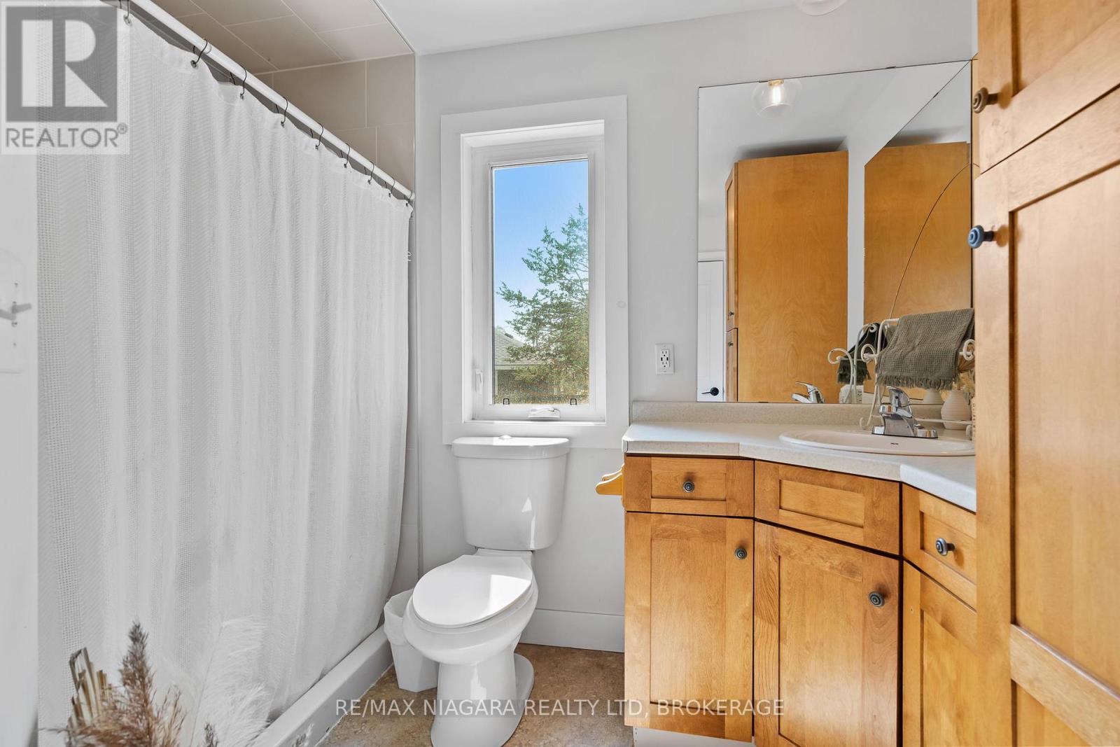 11748 Summerland Avenue, Wainfleet, Ontario  L0S 1V0 - Photo 17 - X12283181