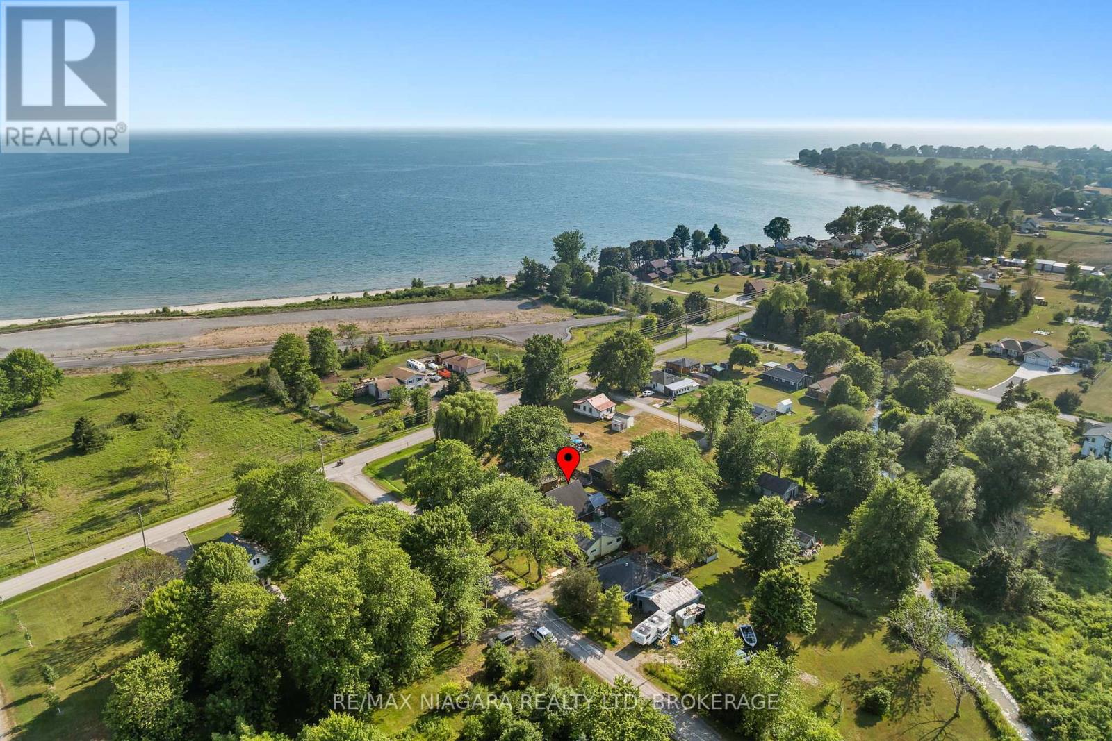 11748 Summerland Avenue, Wainfleet, Ontario  L0S 1V0 - Photo 2 - X12283181