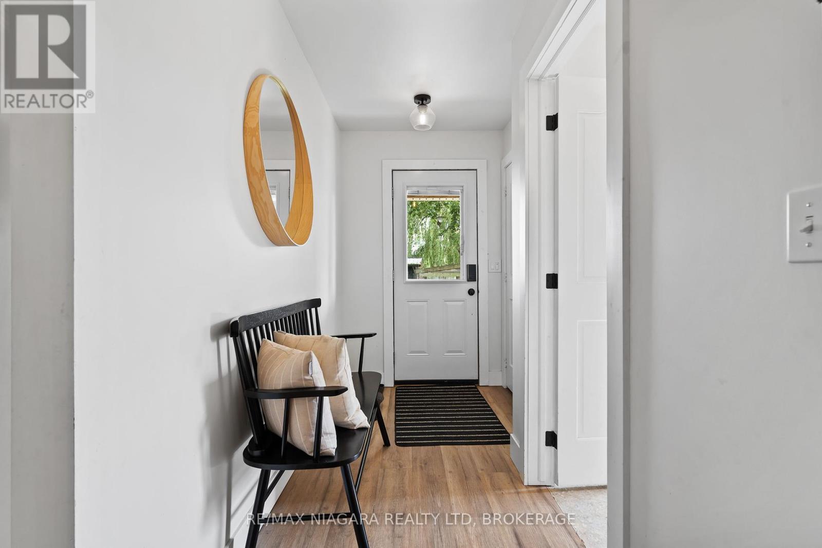 11748 Summerland Avenue, Wainfleet, Ontario  L0S 1V0 - Photo 8 - X12283181