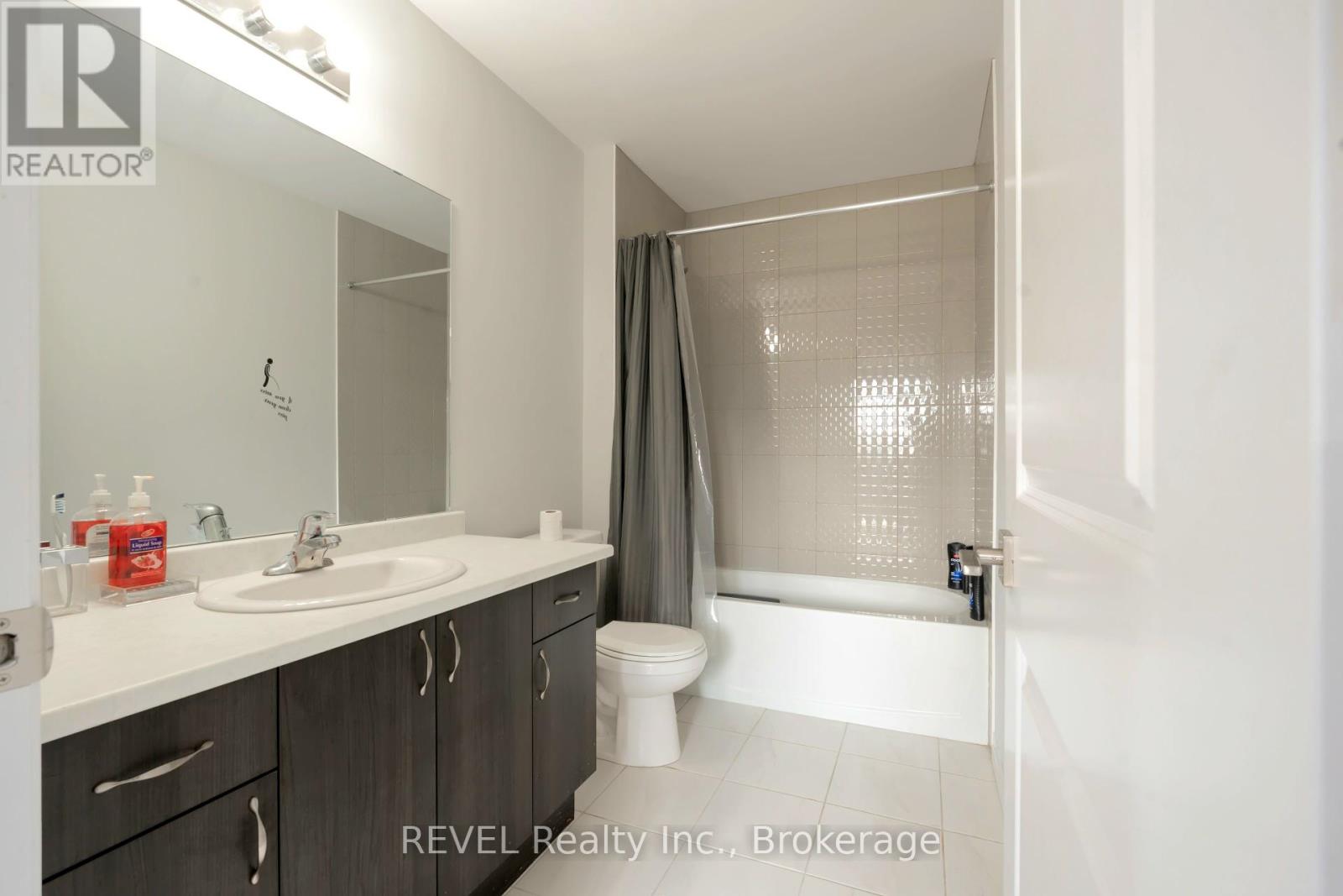 33 - 520 Grey Street, Brantford, Ontario  N3S 0K1 - Photo 24 - X12284227