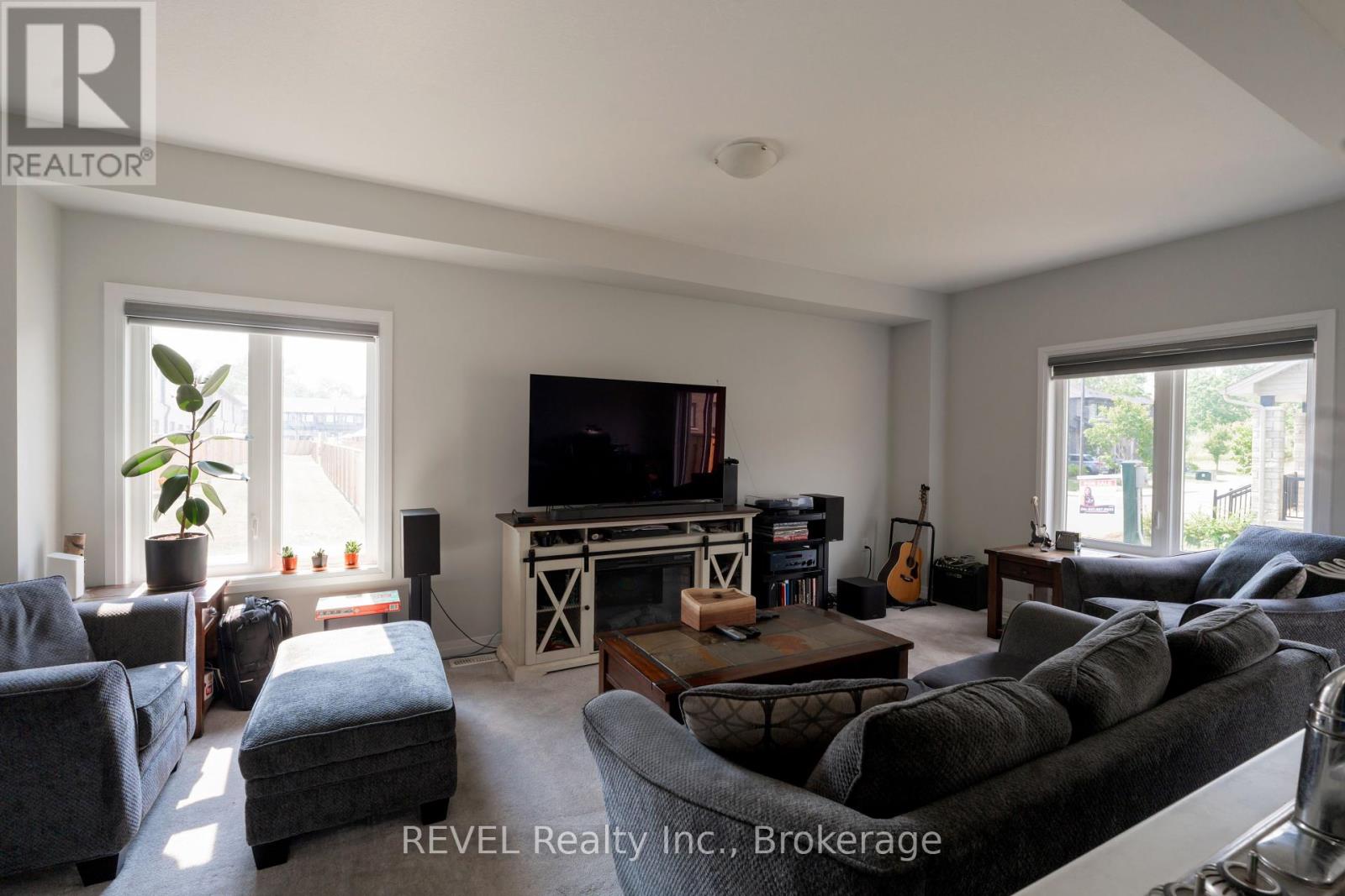 33 - 520 Grey Street, Brantford, Ontario  N3S 0K1 - Photo 9 - X12284227