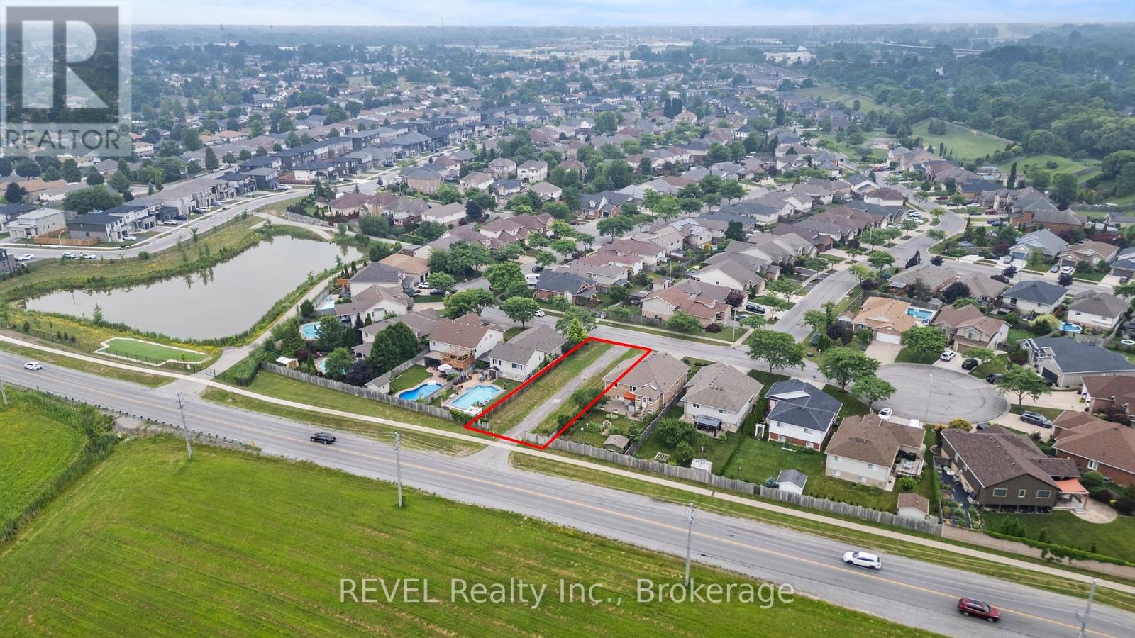 8235 Beaver Glen Drive, Niagara Falls, Ontario  L2H 3K5 - Photo 9 - X12287601