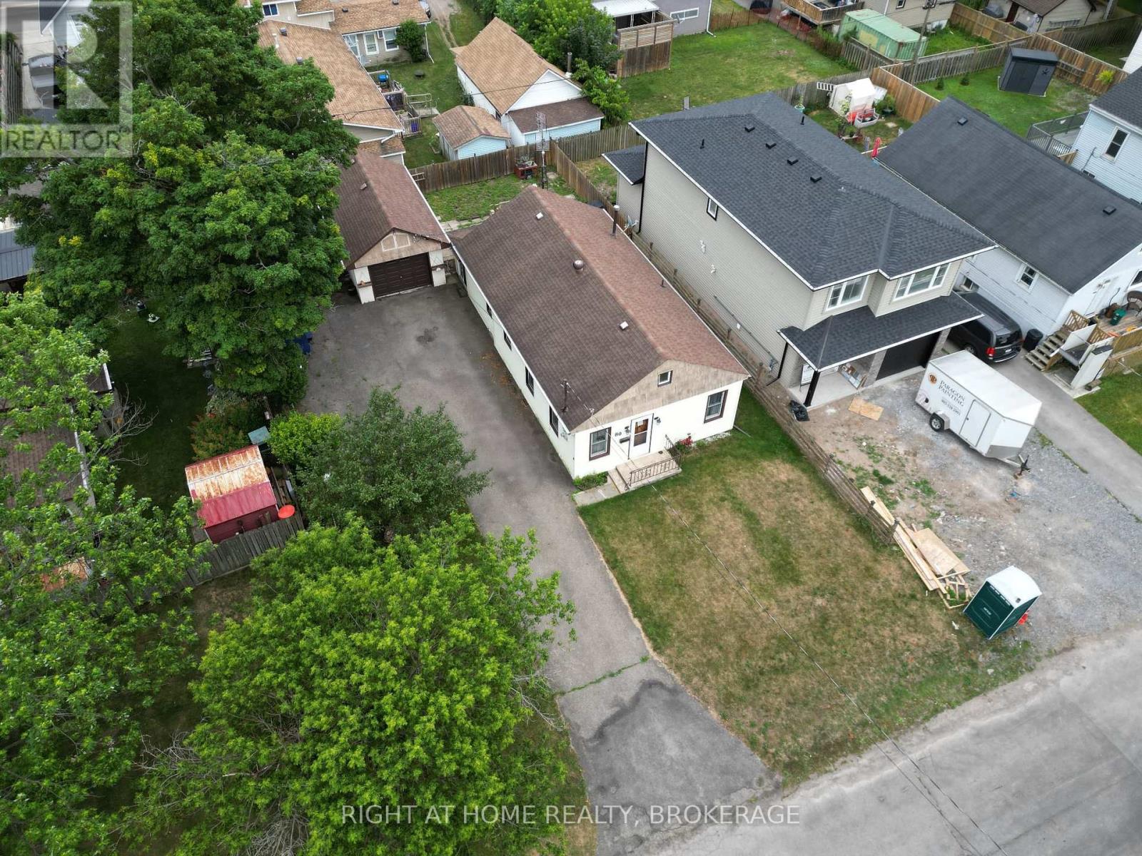 80 Knoll Street, Port Colborne, Ontario  L3K 5A6 - Photo 6 - X12290210