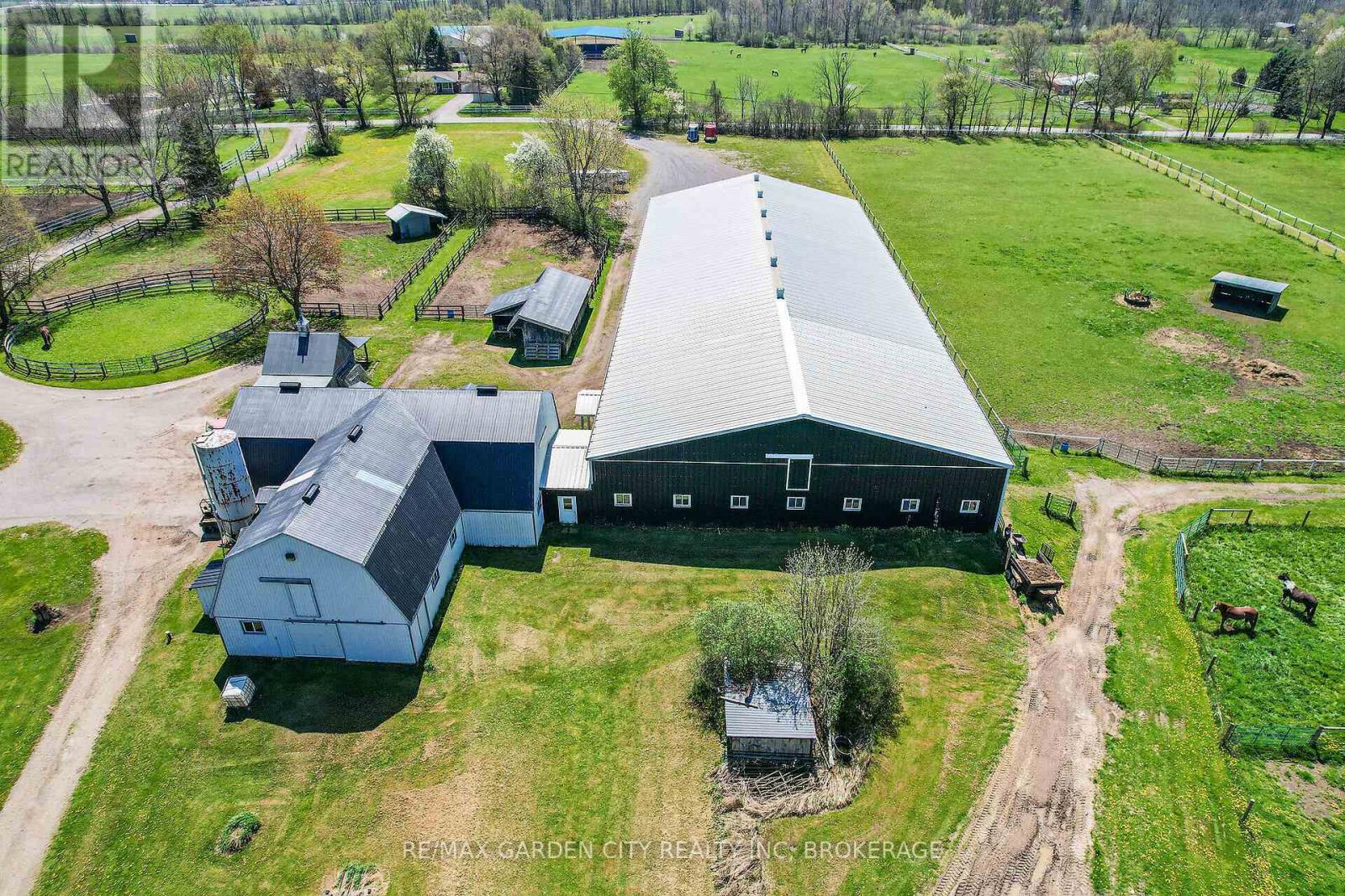 3200 Bertie Road, Fort Erie, Ontario  L0S 1N0 - Photo 27 - X12290247