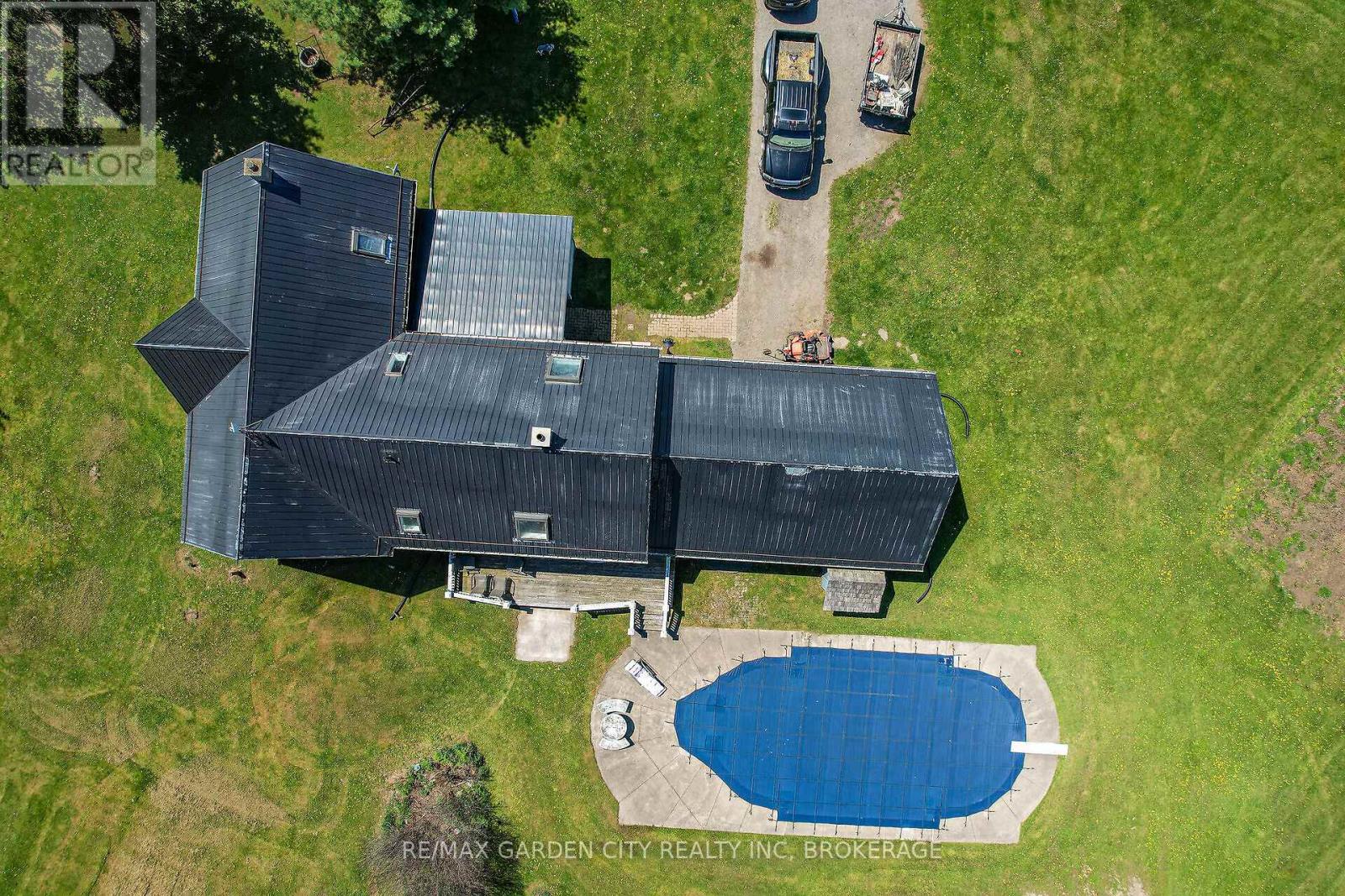 3200 Bertie Road, Fort Erie, Ontario  L0S 1N0 - Photo 48 - X12290247